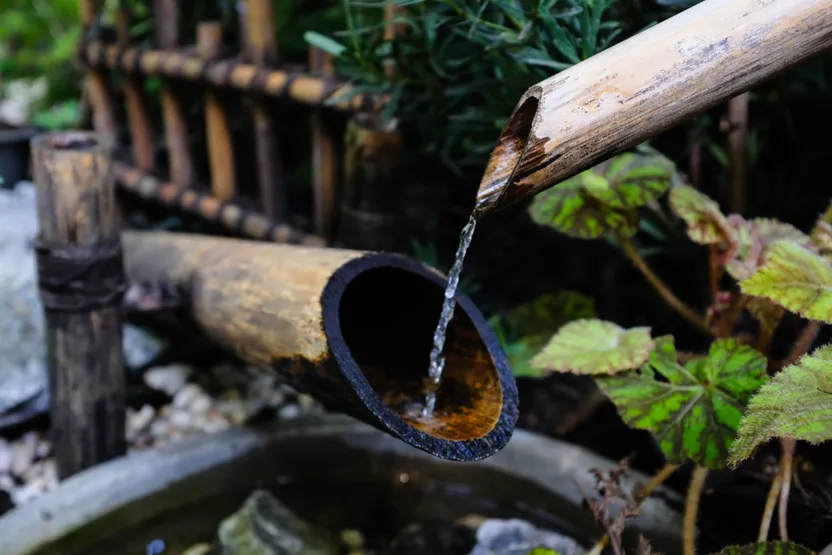 Jardín zen: ¿Cómo hacer una fuente japonesa shishi-odoshi de bambú?