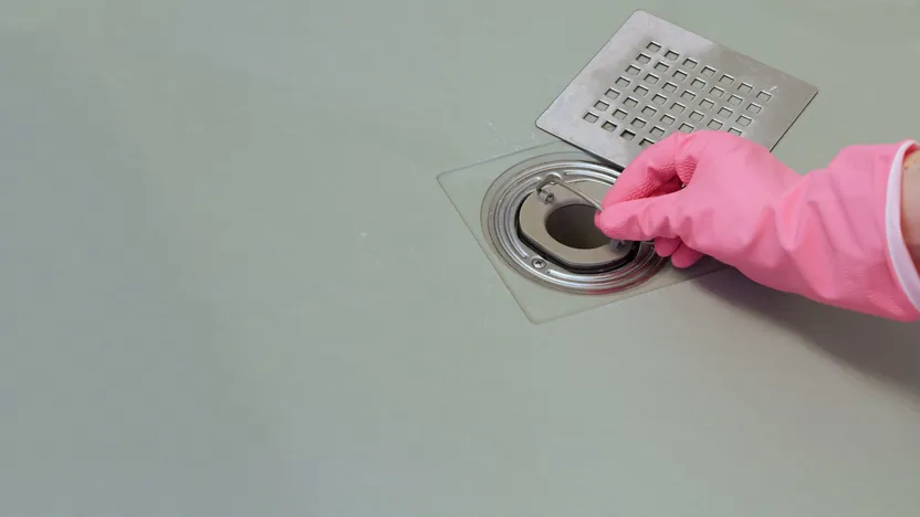 Comment déboucher une douche