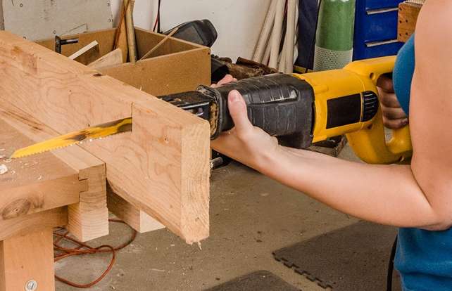 Reciprocating saw buying guide