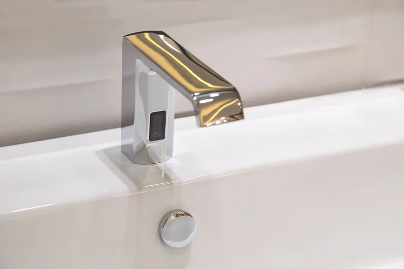 Self-closing and sensor tap buying guide