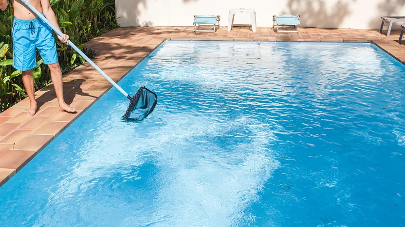 Pool auswintern: So geht's