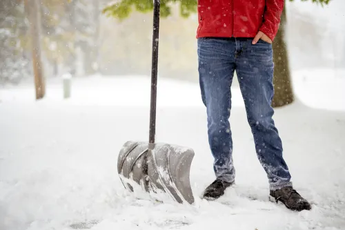 Come scegliere una pala da neve