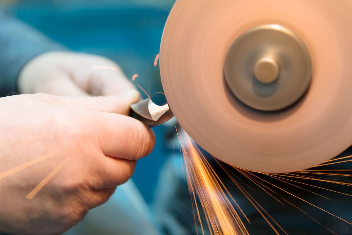 Bench grinder wheel buying guide