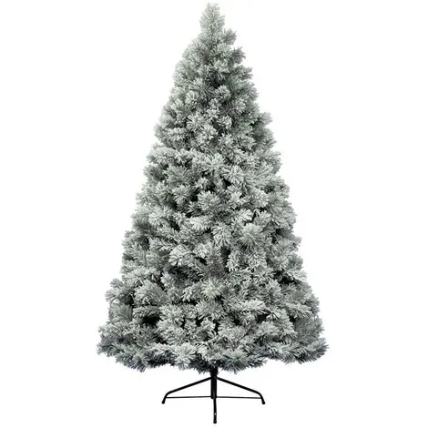 10 unique Christmas trees
