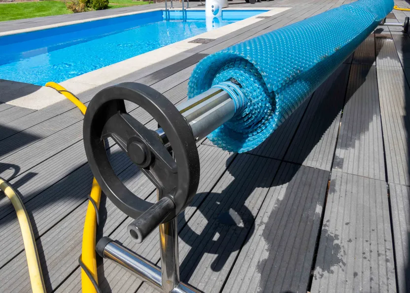 So finden Sie den richtigen Pool-Aufroller