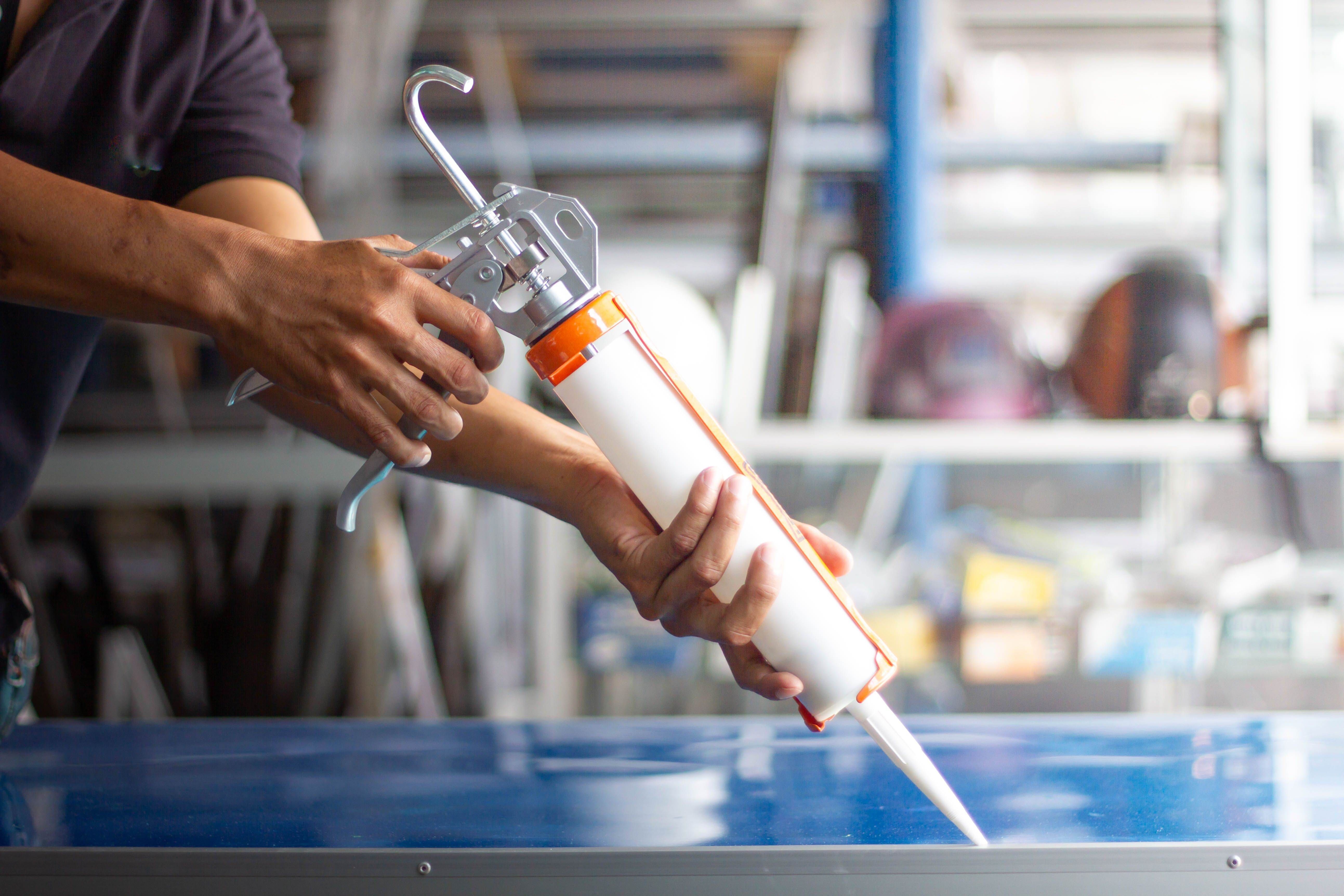 Come scegliere una pistola per silicone