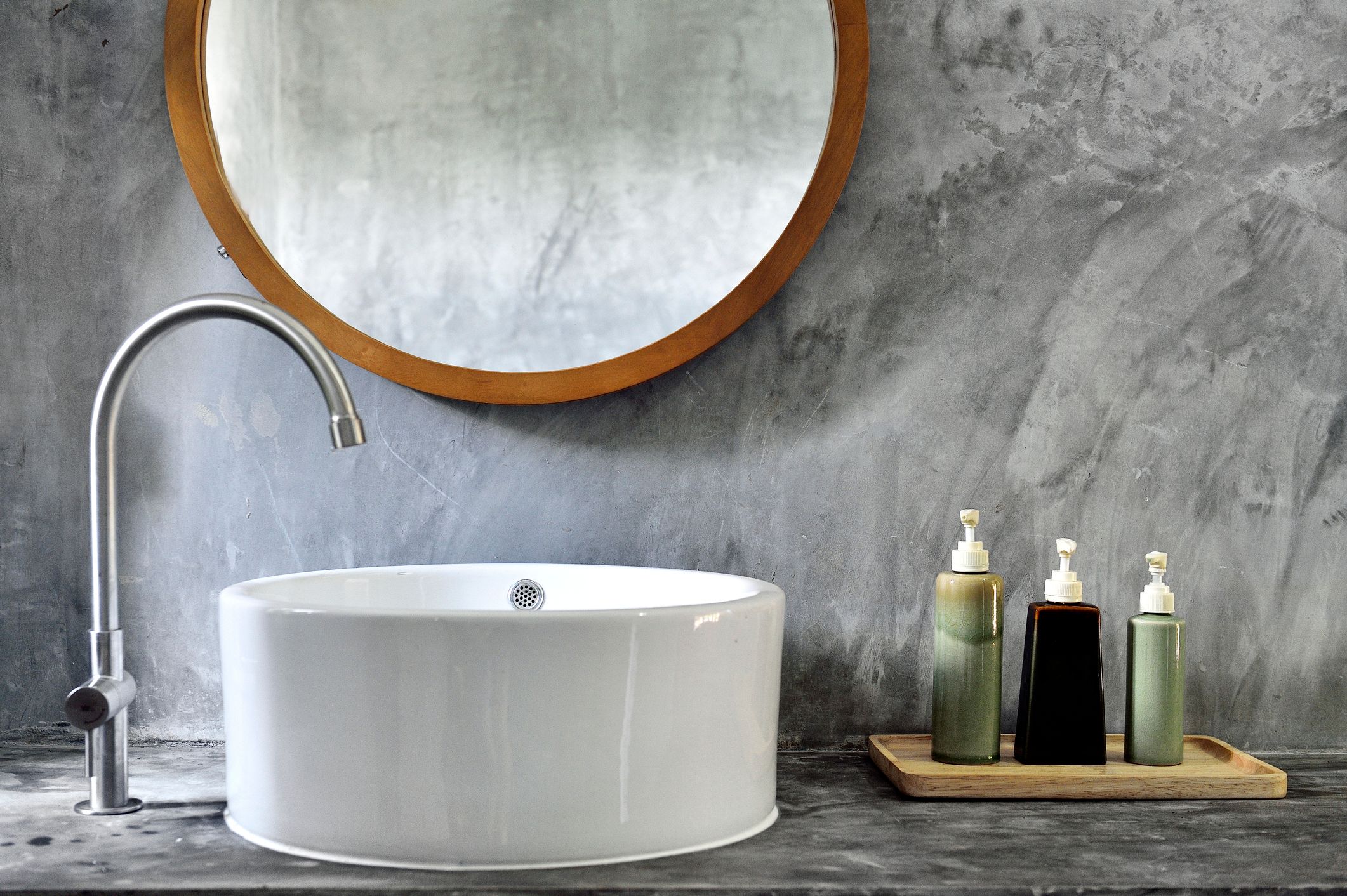 Lavabo en résine naturelle ovale encastré en céramique pour lavabo de salle  de bain : : Outils et Bricolage
