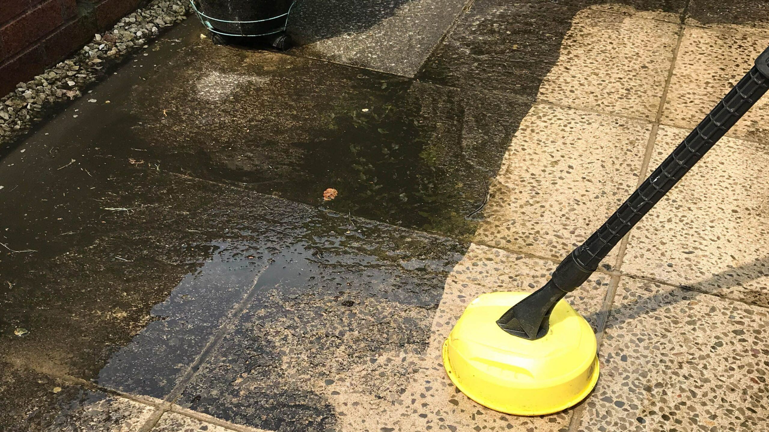 Top 5 des nettoyeurs haute pression pour laver sa terrasse