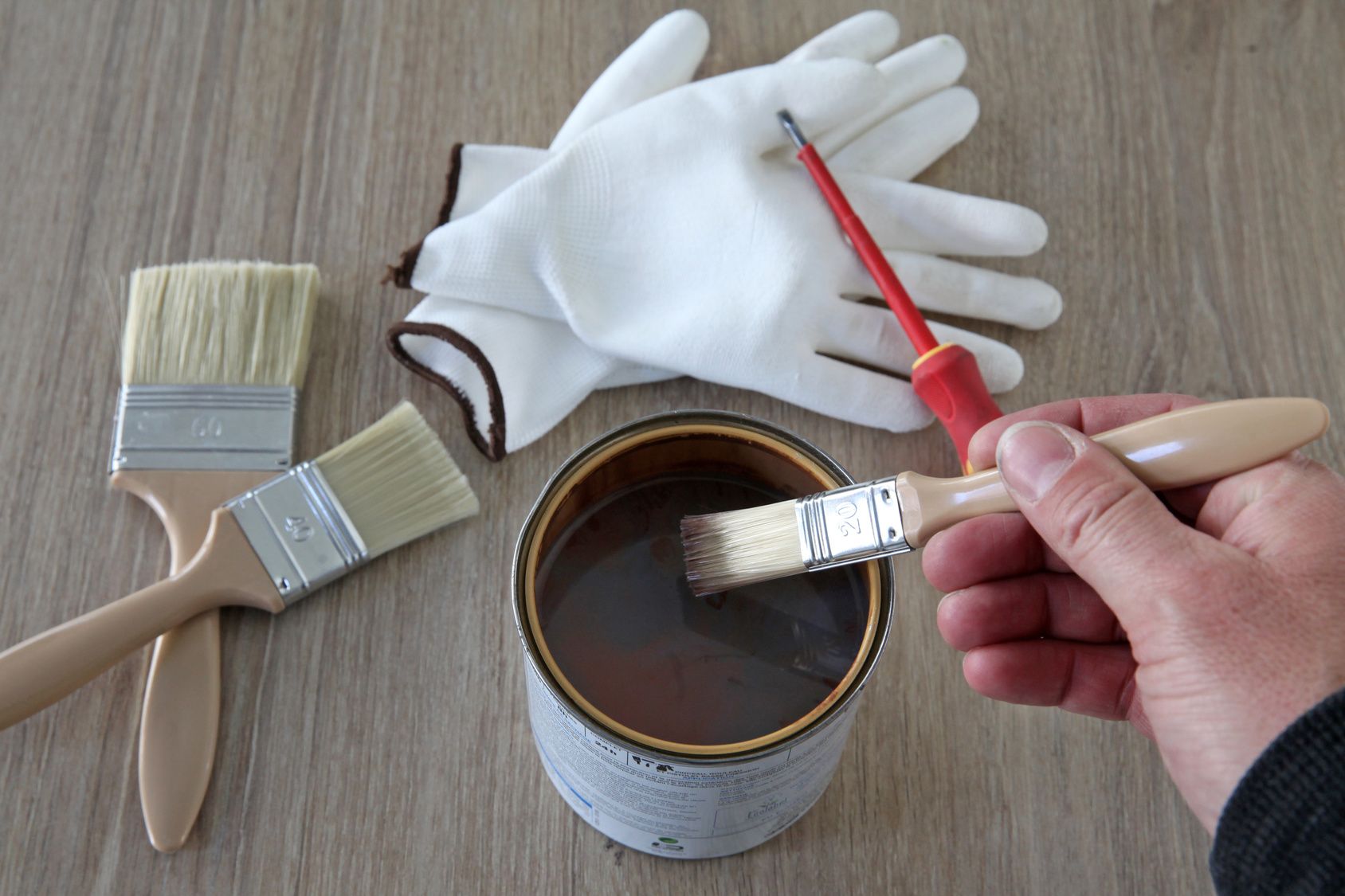 Raisons pour préférer la peinture huile de lin à la peinture alkyde