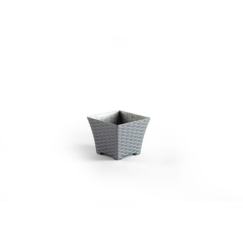 

Plasticforte - MACETA RATTAN CUADRADA 15 CM PLATA