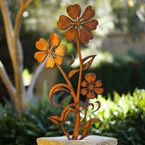 Metal flowers for outdoor use, decorative garden stakes, metal flower stakes, garden statues
