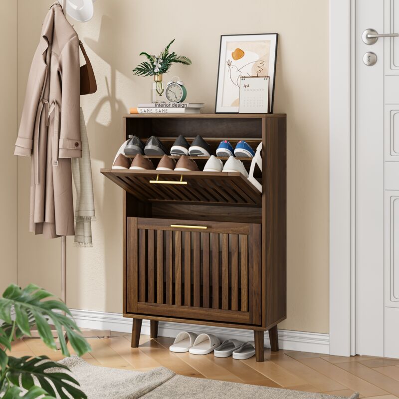 Meuble à chaussures 60 cm, style campagne moderne pour entrée, 2 clapets avec étagère, MDF et panneaux, pieds bois, fini noyer