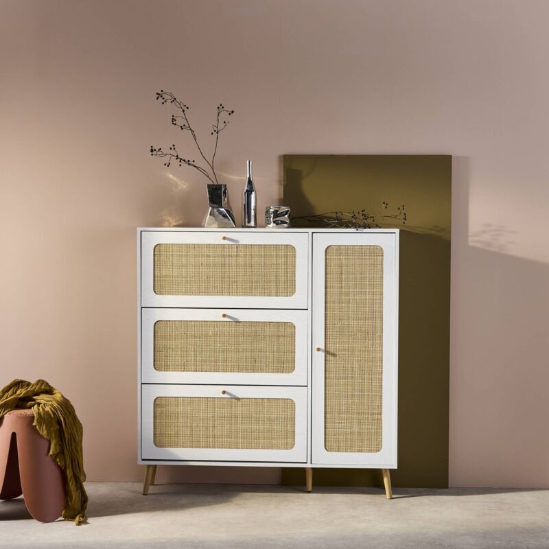 Sweeek - Meuble à chaussure cannage Bohème blanc. 3 tiroirs. 1 porte. 21 paires. 120 x 24 x 125 cm