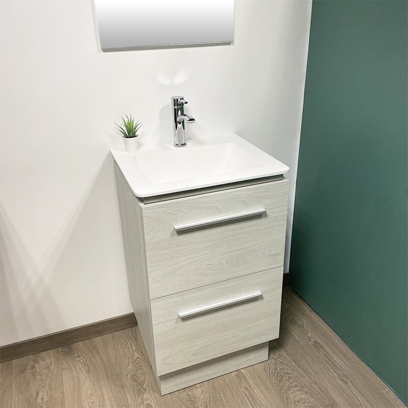 Collection Beop - Meuble à suspendre ou à poser 52 cm Chêne blanchi avec plan vasque - 2 tiroirs Byca