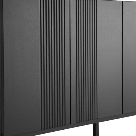 Meuble de cuisine moderne, avec une ligne unique. Il se compose de 4 portes  les portes ne sont pas dotées de poignées. Parfait pour les salles à manger, les salons et les cuisines. Couleur noire.