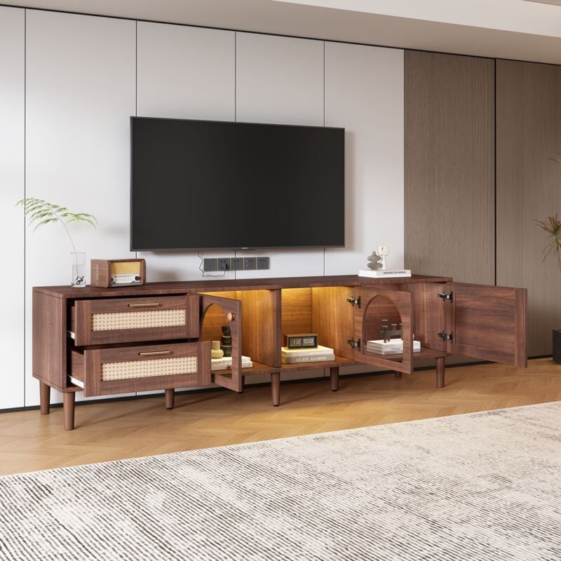 Meuble tv marron 180 cm pour téléviseur 80' - avec 2 tiroirs en rotin, 2 portes vitrées cintrées et 1 porte en rotin, éclairage led, offre un