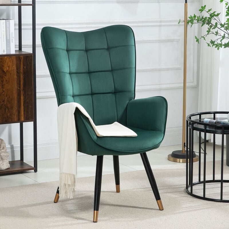 Fauteuil avec revêtement en velours vert, structure arrière en métal, assise en contreplaqué et pieds en métal noir et doré de style scandinave