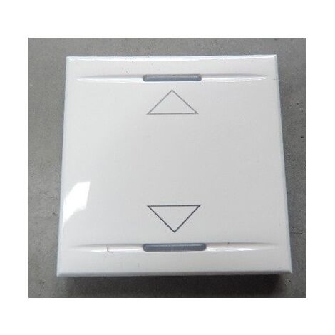 MH AXO WHIT MANETTE/B 2M H/B BTICINO HD4911M2AH