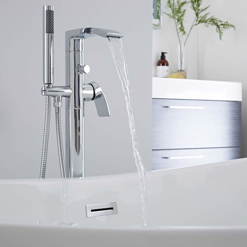 Razor - Modern Freestanding Bath Shower Mixer Tap with Hand Shower Handset - Chrome - Milano