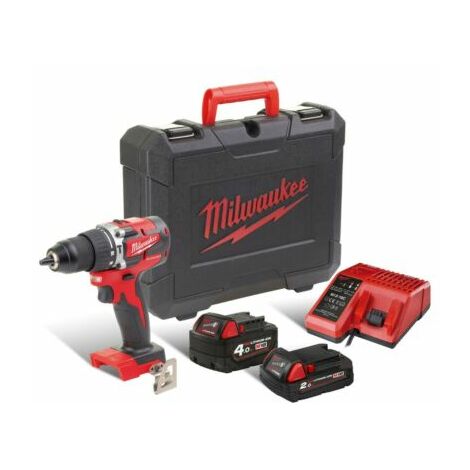 Milwaukee Perceuse a percussion M18 CBLPD-422C + 2 Batteries + Chargeur + Coffret MILWAUKEE - 4933472116