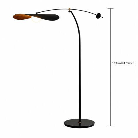 Minimaliste design lampadaire noir, moderne lampadaire avec schlanker Form pour espaces élégants