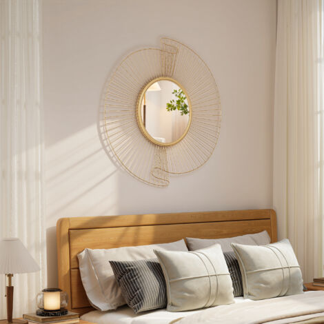 Miroir décoratif rond 60 cm avec fixation à 360°. décoration murale en métal moderne avec détails plissés. doré