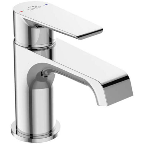 Mitigeur lavabo LARGO vertical
avec bouchon
Dimensions de la cartouche : 35 mm
Finition : chromé