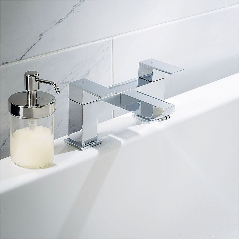 Modern Polished Chrome Cube Lever Bath Filler Tap