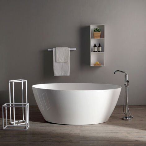 Moderne Badewanne aus Marmoreharz