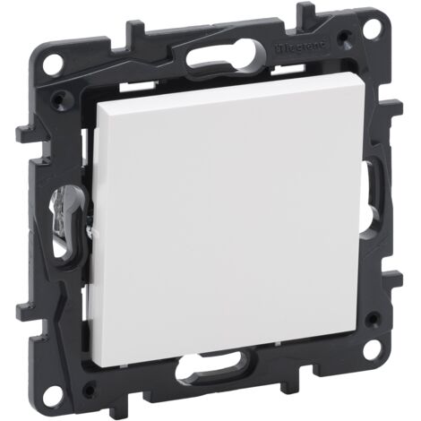 MODULE BLANC NILOE STEP, CONNECTEUR UNIVERSEL, COLLIERS À RESSORT 863106