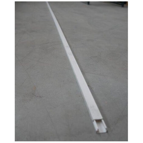 Moulure blanche 15x10mm au mètre linéaire – Couvercle inclus – Pour finitions soignées en rénovation – Matériau PVC durable