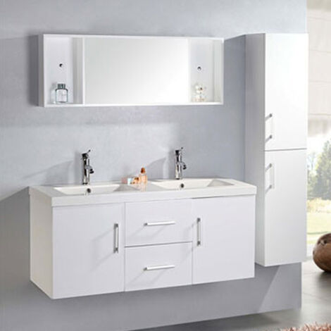 Cuarto de baño blanco
