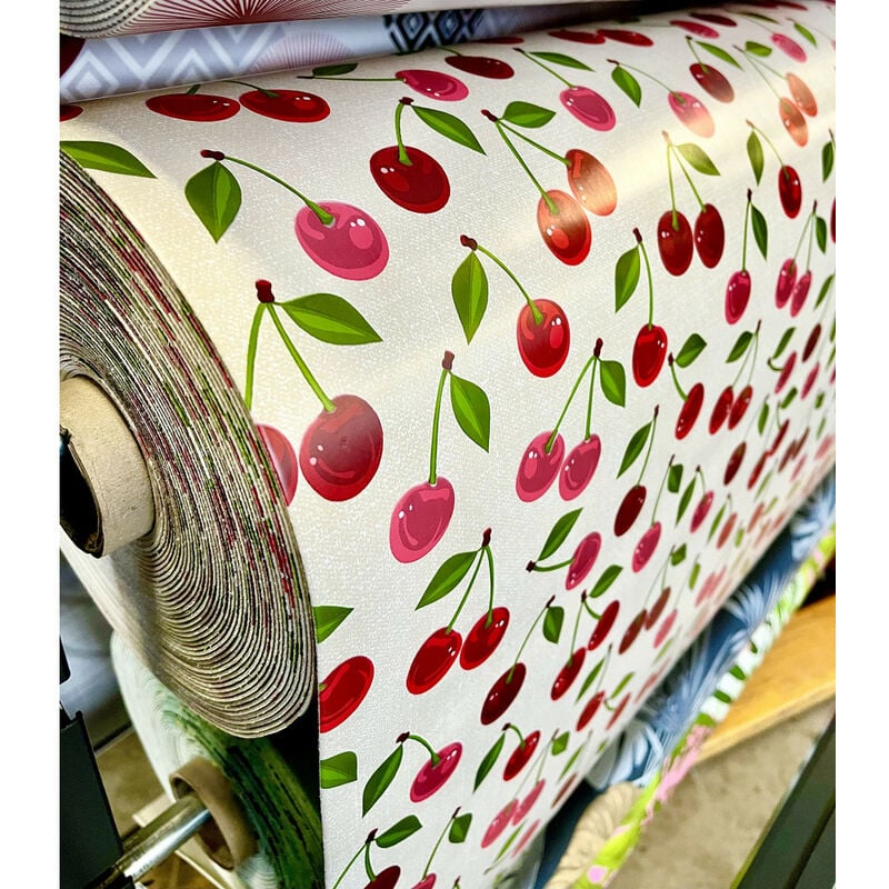 Promo Linge - Nappe Bulgomme Imprimée Cerise - Au mètre - 140 x 240 cm - blanc rouge.