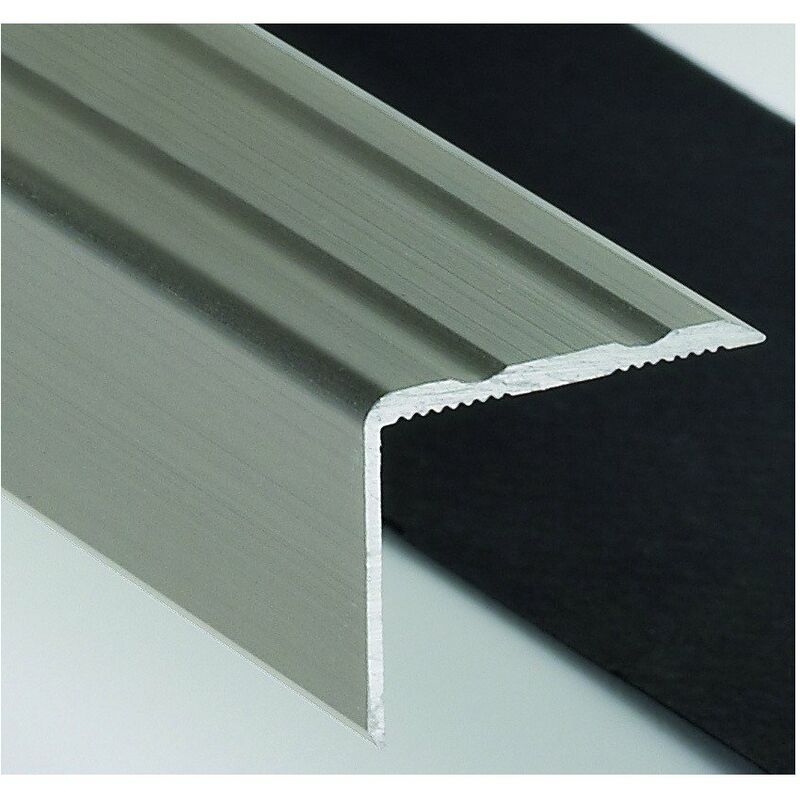 Romus - Nez-de-marche striéalutitane25x20x2500mm