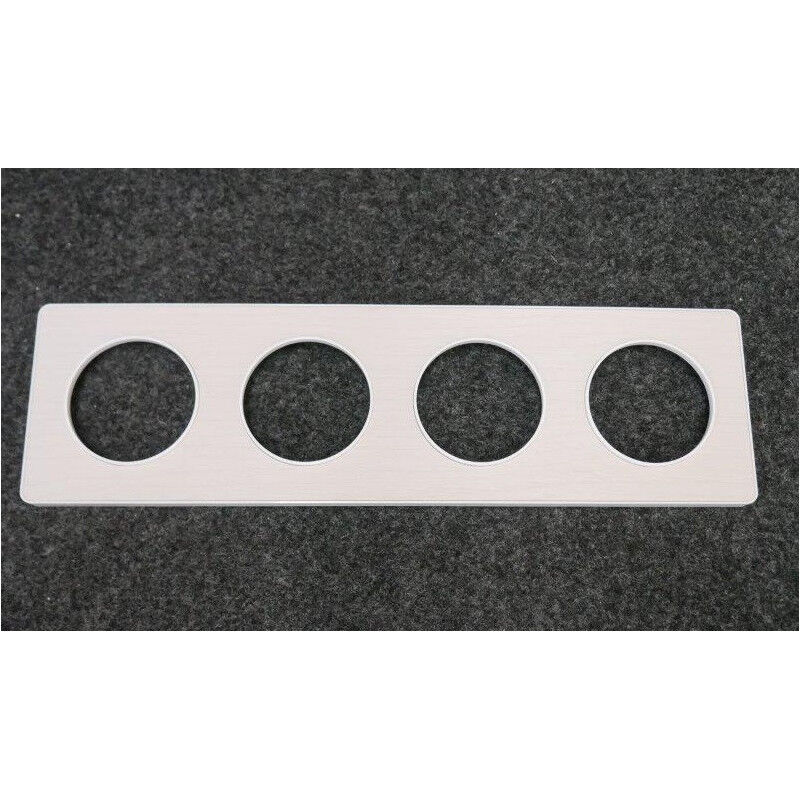 Plaque de finition 4 postes bois nordique avec liseré blanc 8 modules horiz-vert entraxe 71mm série Odace Touch schneider