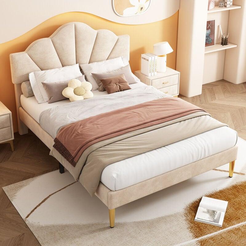 Lit capitonné en velours, 140200 cm, lit forme coquille avec pieds en fer doré, tête de lit réglable en hauteur, sommier à lattes en bois, beige