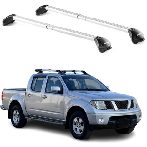 OMAC Barres de toit transversales certifiées TÜV pour Nissan Navara II III 2005-2025 – Verrouillables (4 antivols) – Charge max 100 kg – Sangle inox + protection caoutchouc Argent