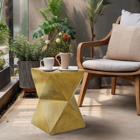 Outdoor 12-inch Geometric Concrete Side Table