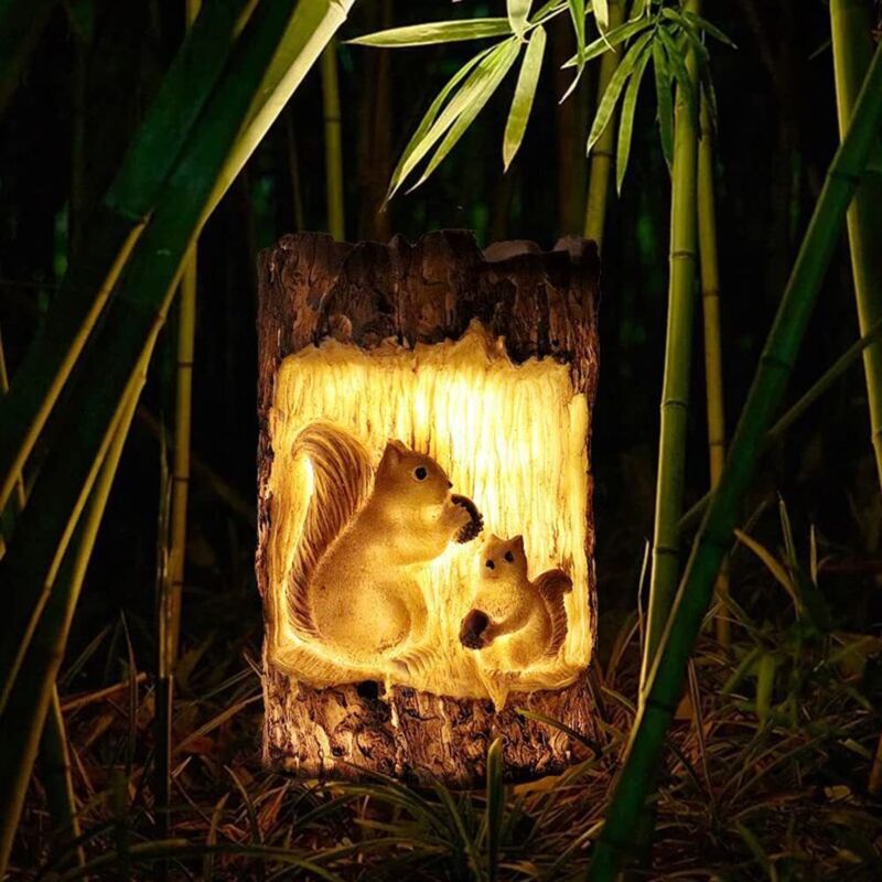 Outdoor Solar Garden Lights, Solar Squirrel Lights, Squirrel Decorative Garden Waterproof LED Solar Lights