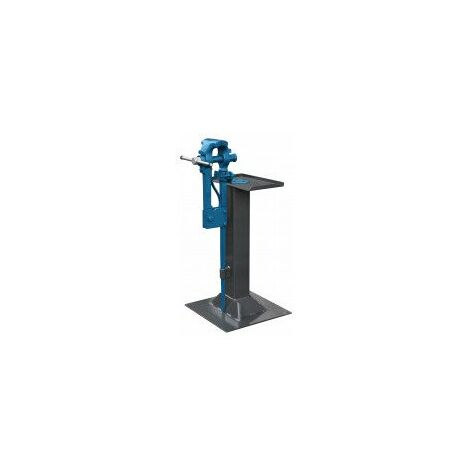 Outifrance – Etau à pied tournant 150 mm – Mors de 150 mm – Ouverture 160 mm – Construction robuste pour travaux d'atelier exigeants