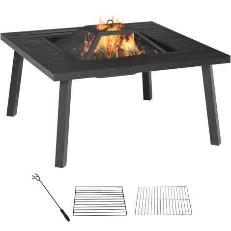 Feuerstelle mit grills