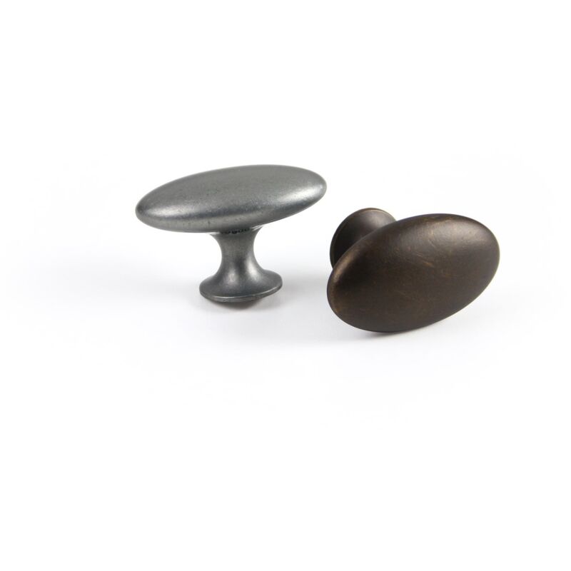 

Oval Simple - Pomo 60 mm R/525 60 060--22 Plata Vieja - Plata Vieja