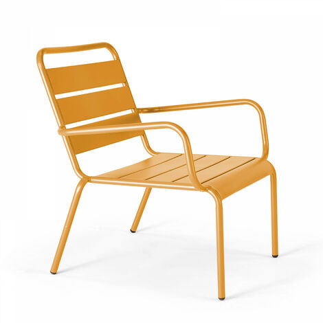 Oviala – Fauteuil de jardin bas relax en acier thermolaqué jaune – Dossier incliné pour confort – Anti-UV et anti-rouille – Dimensions 65x70x72cm