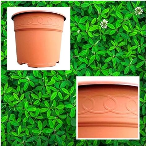 Pack 8 Macetas Fabricada en PP. 2,5 L