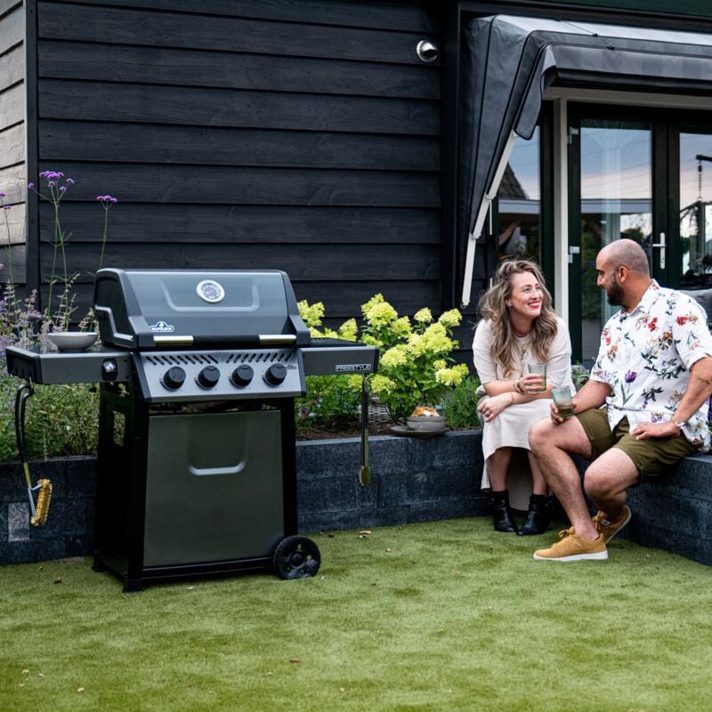 Napoleon - Pack Barbecue à gaz Freestyle 425 + Plancha