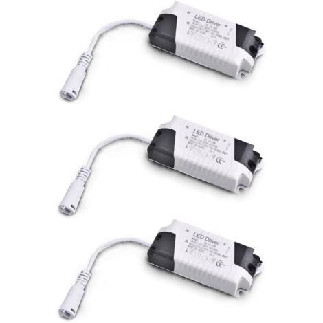 Packung mit 3 Transformatortreibern 18 W–24 W DC, Mehrspannungseingang 85–265 V AC 50/60 Hz, Ausgang 36–72 V DC 240–260 mA. Gültig zum Ersetzen von Downlights und anderen LED-Geräten