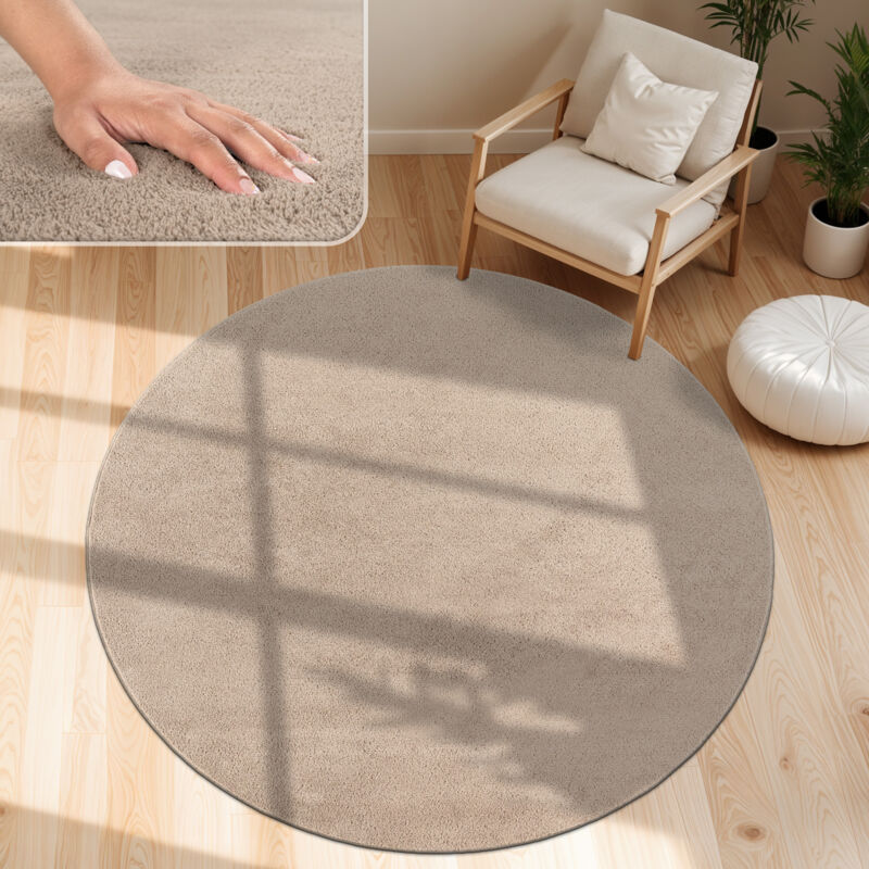 Tapis Moderne Salon à Poils Courts Lavable Doux Uni Effet Fourrure Antidérapant Taupe, 200 cm rond - Paco Home