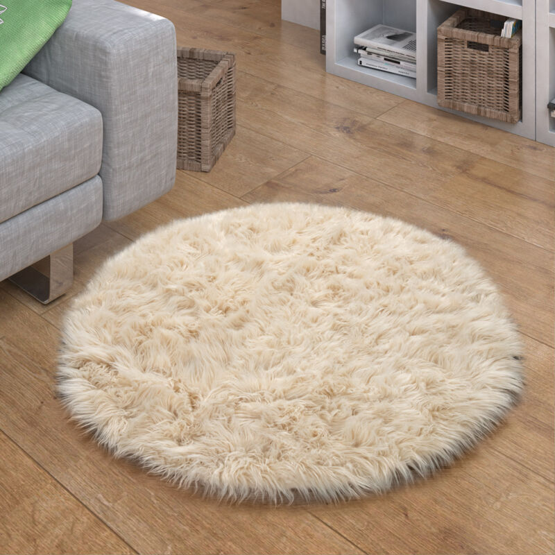 Tapis Fausse Fourrure Coussin Cœur Rond Différentes Formes, Crème 120 cm rond - Paco Home