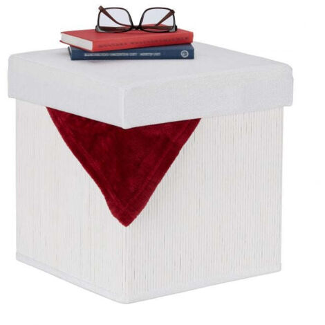 Pallet con spazio di stoccaggio