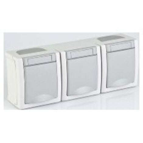Panasonic Steckdose 3-fach waager. FR-AP IP54 90591498-DE